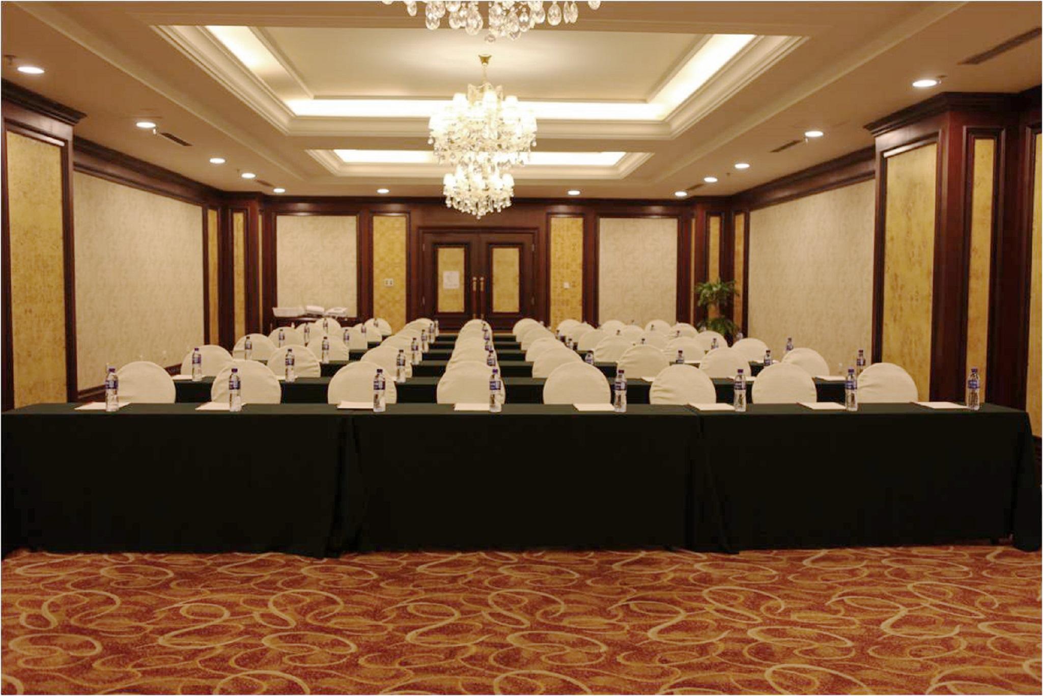Grand Concordia Hotel Пекин Экстерьер фото