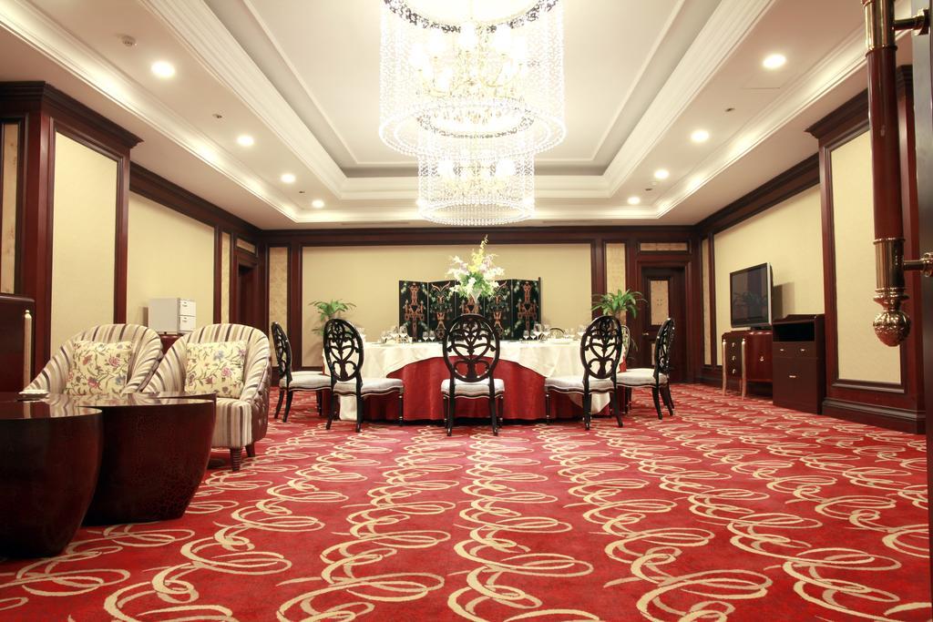 Grand Concordia Hotel Пекин Экстерьер фото